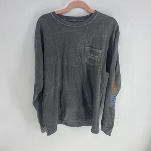 Legacy Men's Vintage Inspired Blue Ridge Mountain Outfitters Graphic Tee Medium